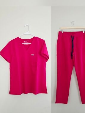 Figs Scrub Set Ultra Rose Pink Catarina Top Zamora Joggers Learge